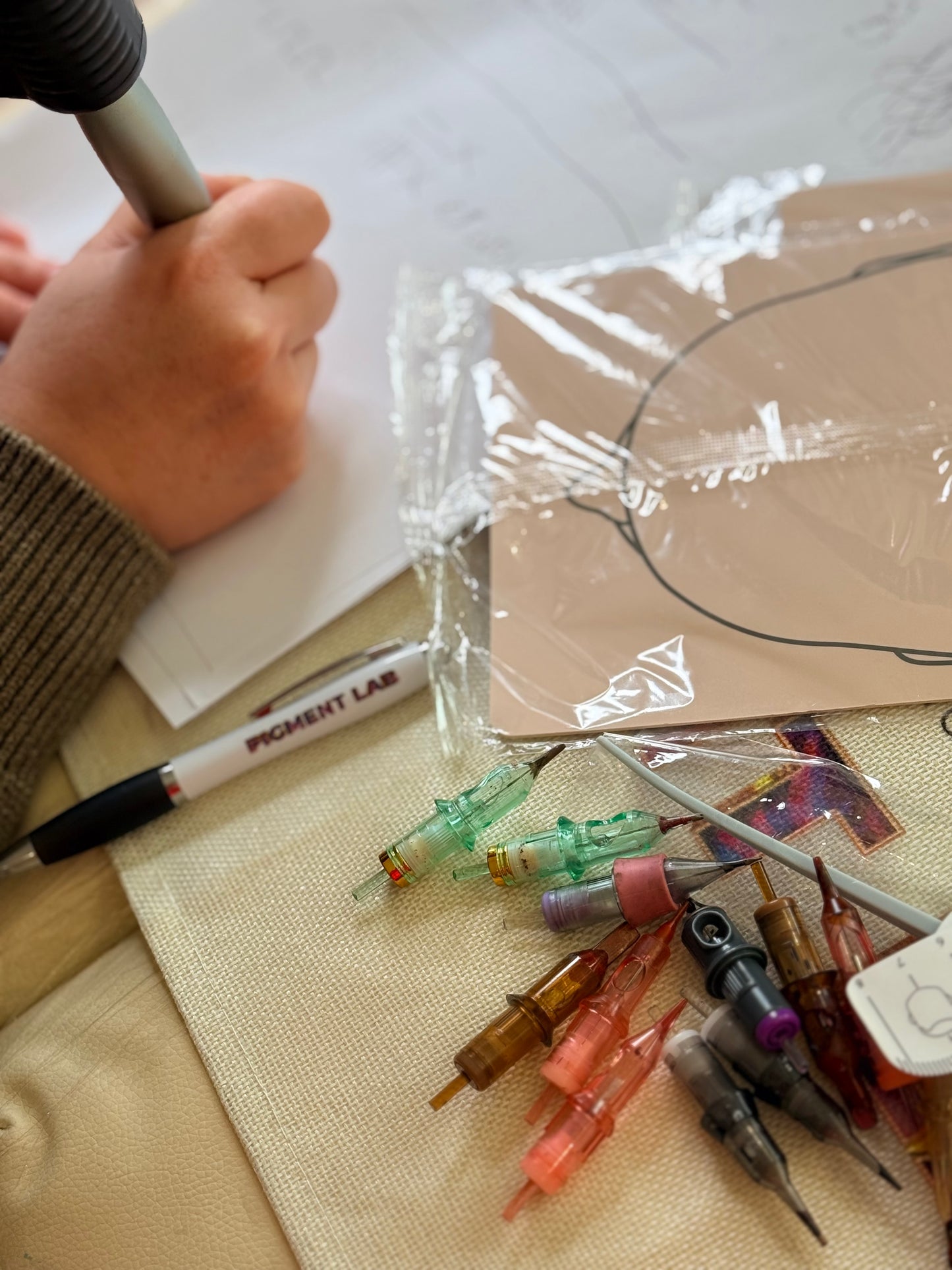 Troubleshooting day for PMU artists