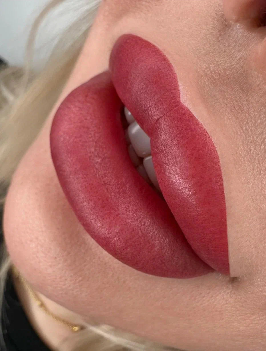 Lip Blush - Advanced Lipstick Effect Masterclass at Pigment Lab